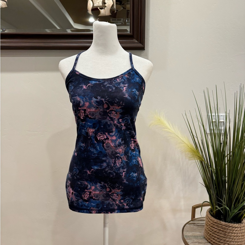 🩷LULULEMON- Women's Power Y Tank with built in bra🩷 - Picture 2 of 7